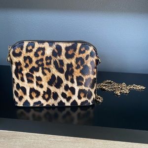 Leopard purse